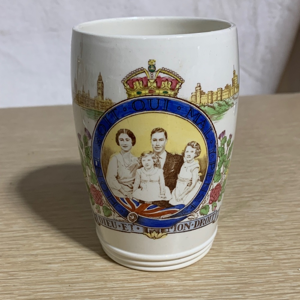 Copeland Spode Commemorative Tumbler for King George The 7th 1937